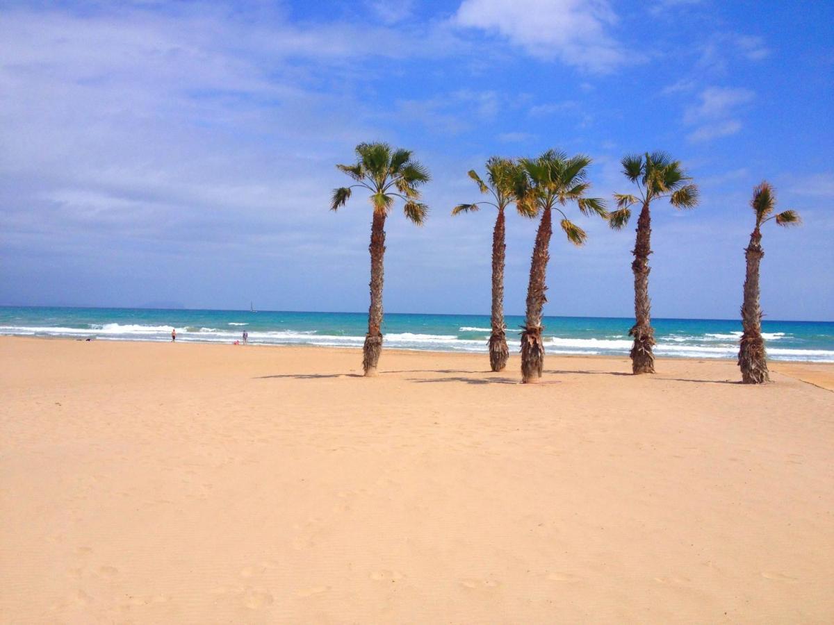 Perfect Apartment Near The Beach Аликанте Экстерьер фото