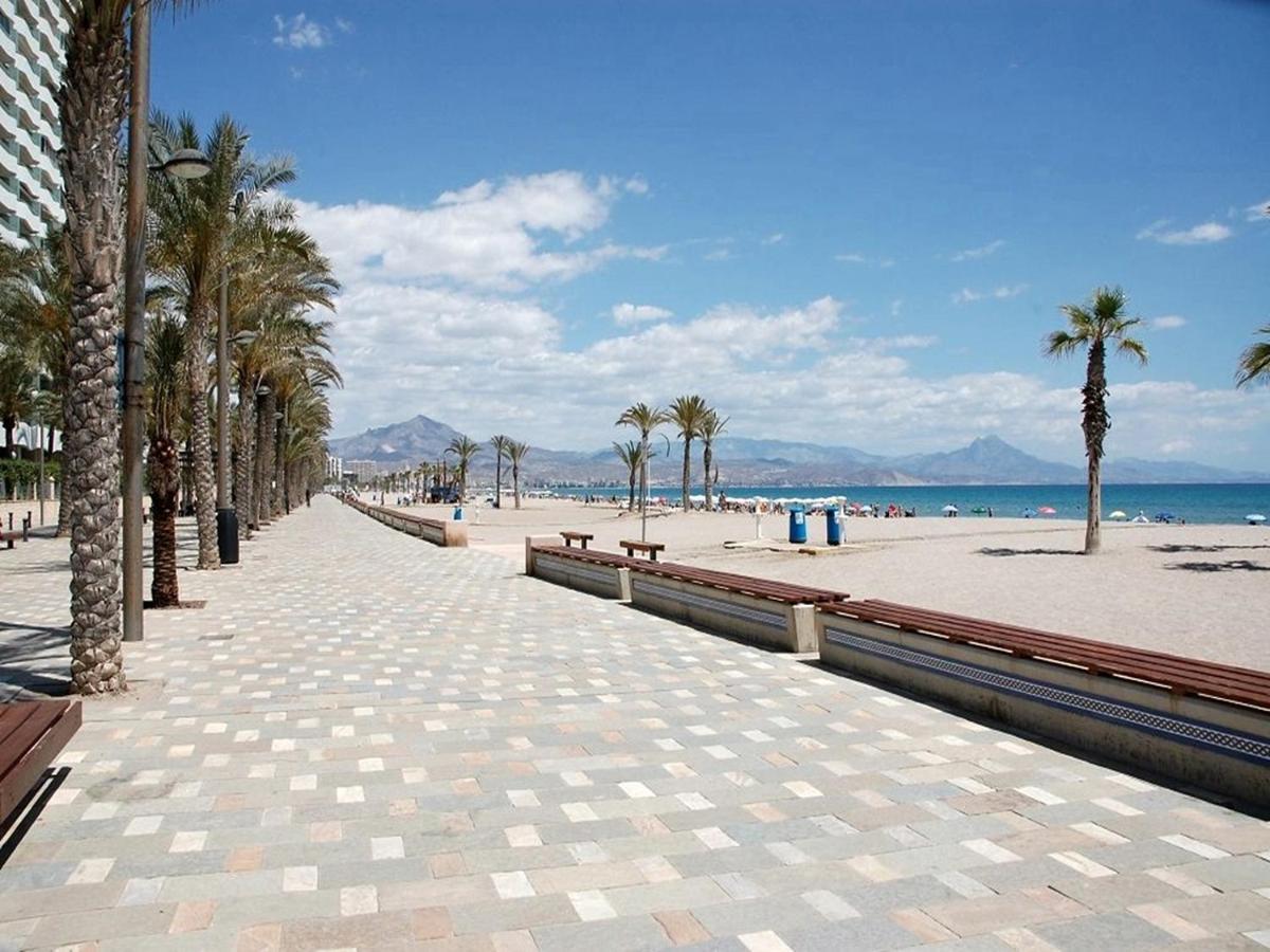 Perfect Apartment Near The Beach Аликанте Экстерьер фото